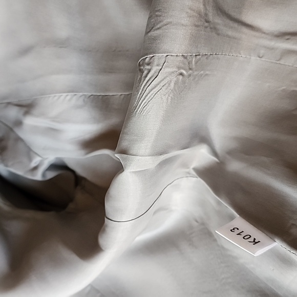 Ann Taylor Silk Blazer - Picture 5 of 6